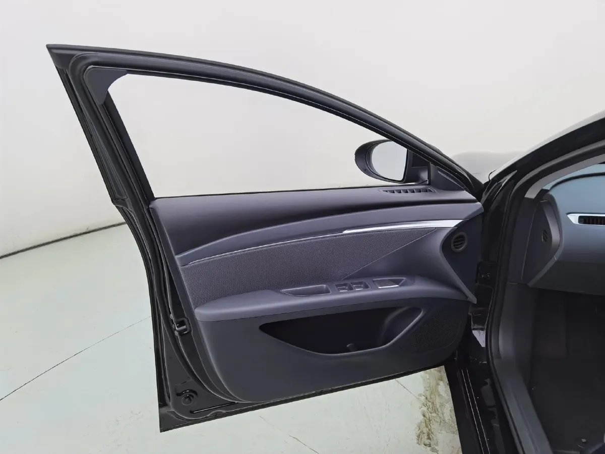 2024 Xpeng MONA M03 BEV 62.2KWH,autocango,china used car exporter,china ev exporter,chinese used car exporter,chinese used ev exporter