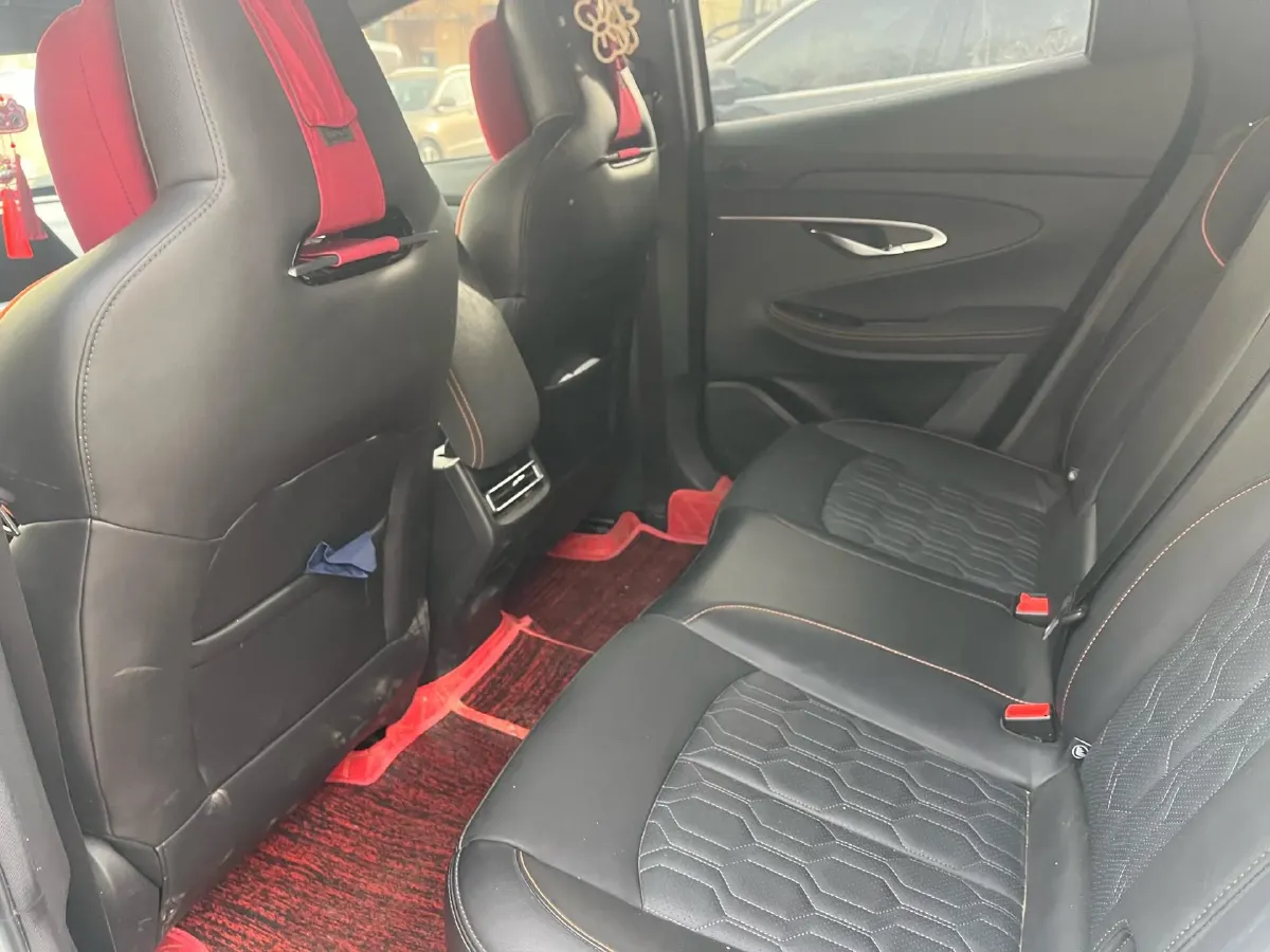 2021 ChangAn UNI-T 1.5T 180HP L4 7DCT,autocango,china used car exporter,china ev exporter,chinese used car exporter,chinese used ev exporter