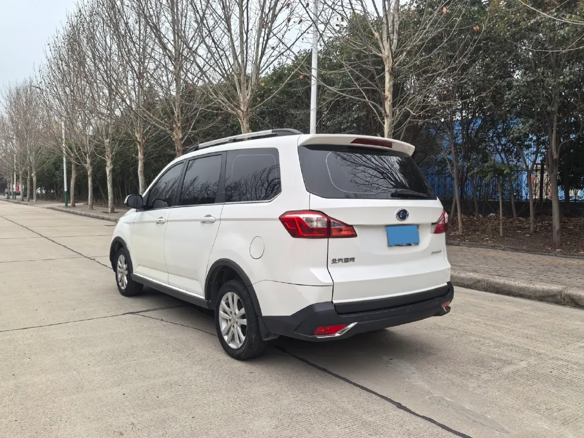 2017 BAIC ChangHe M70 1.5L 113HP L4 5MT,autocango,china used car exporter,china ev exporter,chinese used car exporter,chinese used ev exporter