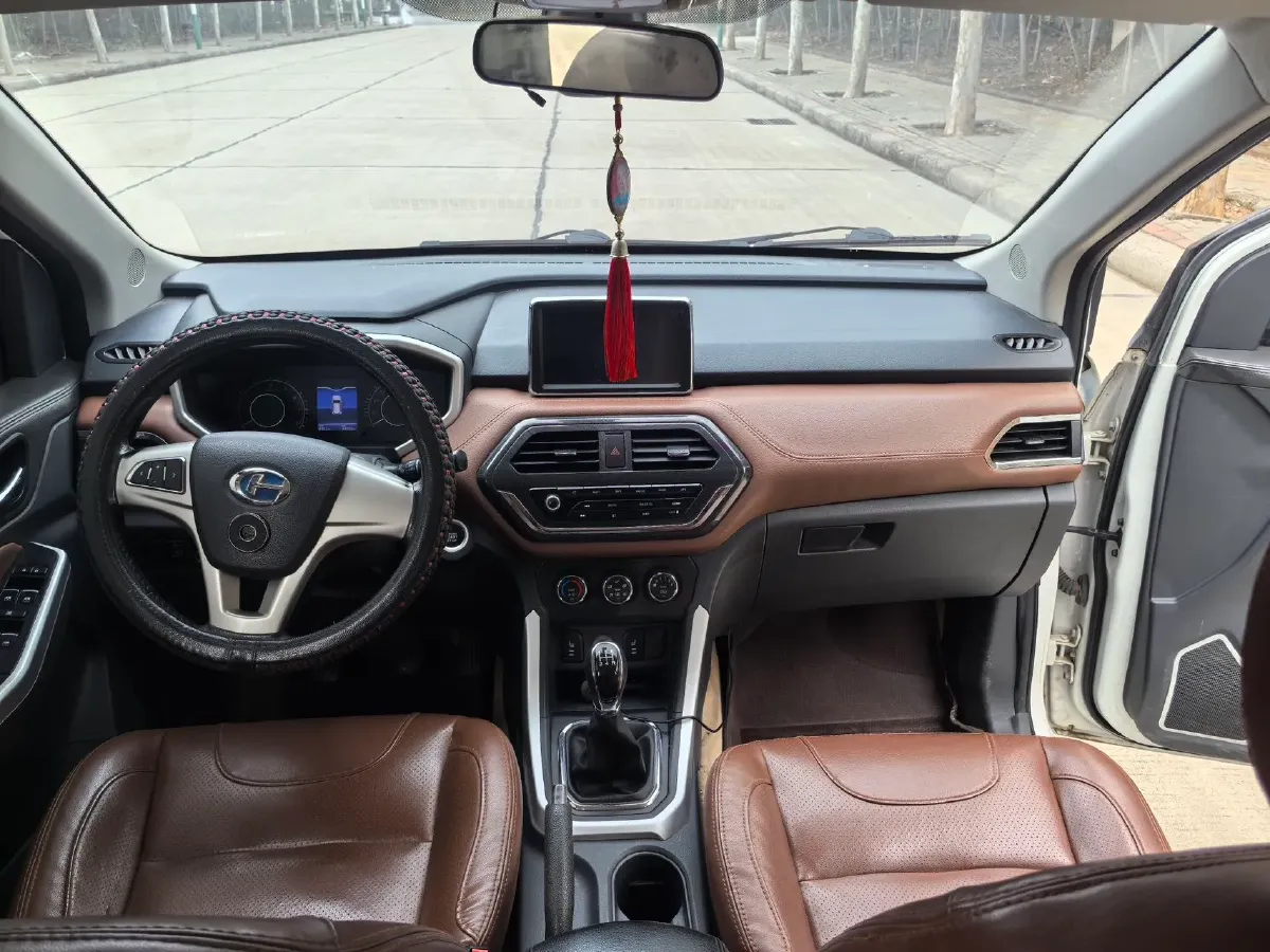 2017 BAIC ChangHe M70 1.5L 113HP L4 5MT,autocango,china used car exporter,china ev exporter,chinese used car exporter,chinese used ev exporter