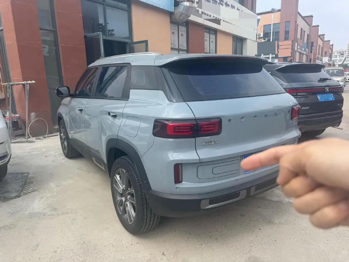 2020 Geely ICON 1.5T 177HP L3 7DCT,autocango,china used car exporter,china ev exporter,chinese used car exporter,chinese used ev exporter