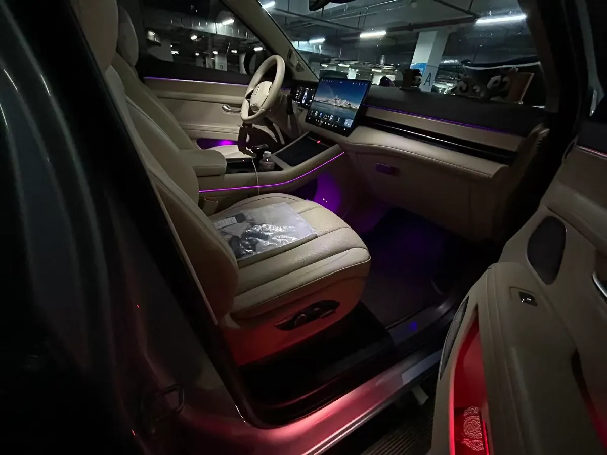 2024 AITO AITO M7 1.5T 152HP L4 REEV 38.5KWH,autocango,china used car exporter,china ev exporter,chinese used car exporter,chinese used ev exporter