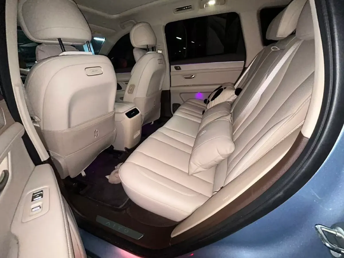 2024 AITO AITO M7 1.5T 152HP L4 REEV 38.5KWH,autocango,china used car exporter,china ev exporter,chinese used car exporter,chinese used ev exporter