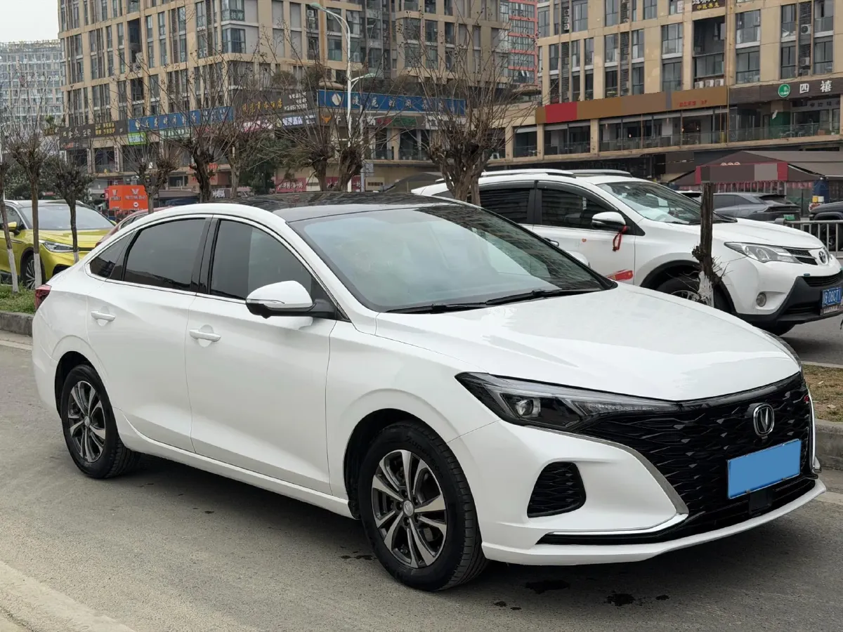 2021 ChangAn Eado 1.4T 160HP L4 7DCT,autocango,china used car exporter,china ev exporter,chinese used car exporter,chinese used ev exporter