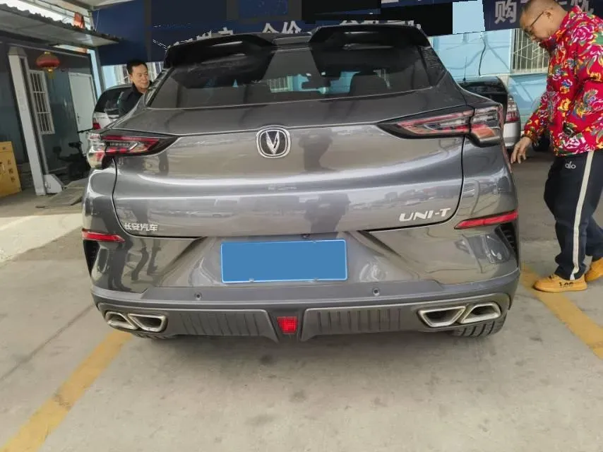 2022 ChangAn UNI-T 1.5T 188HP L4 7DCT,autocango,china used car exporter,china ev exporter,chinese used car exporter,chinese used ev exporter