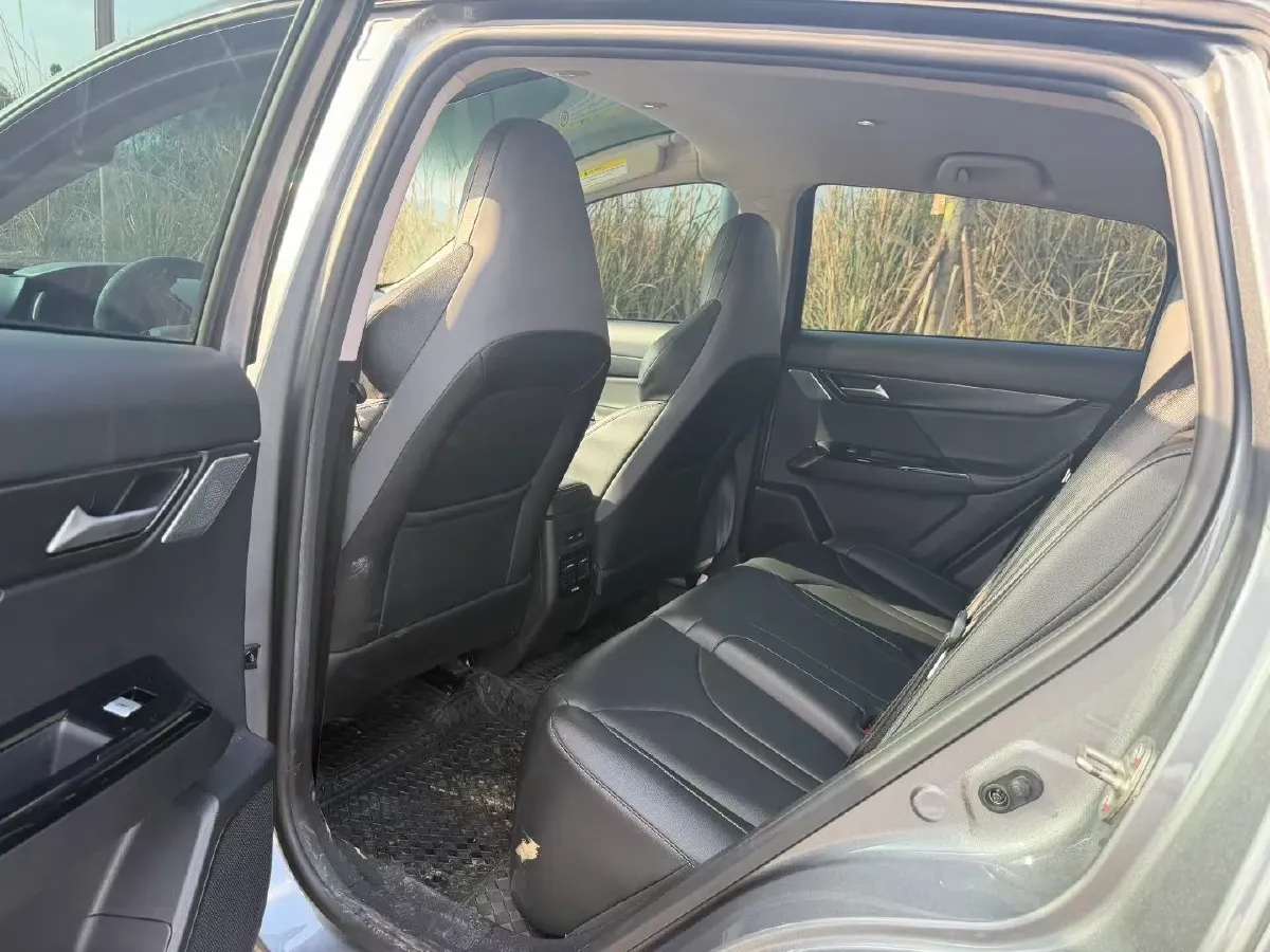 2021 JAC Refine L6 MAX 2.0T 184HP L4 6DCT,autocango,china used car exporter,china ev exporter,chinese used car exporter,chinese used ev exporter