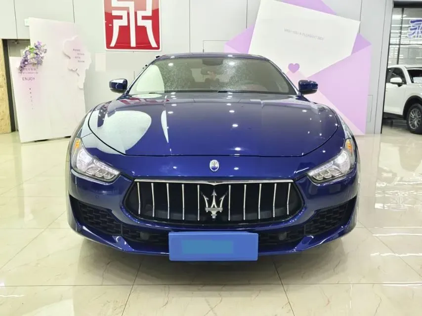 2019 Maserati Ghibli 3.0T 350HP V6 8AT,autocango,china used car exporter,china ev exporter,chinese used car exporter,chinese used ev exporter