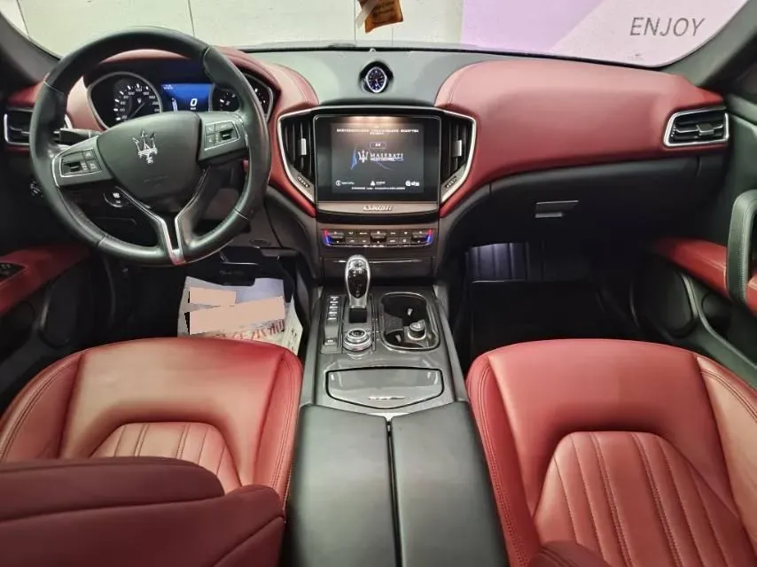 2019 Maserati Ghibli 3.0T 350HP V6 8AT,autocango,china used car exporter,china ev exporter,chinese used car exporter,chinese used ev exporter