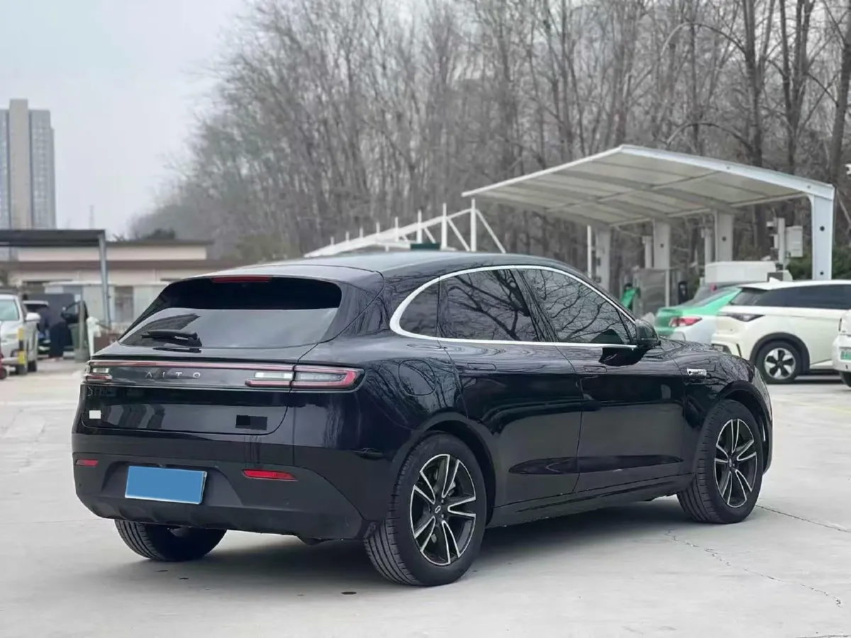 2024 AITO AITO M5 1.5T 152HP L4 REEV 42KWH,autocango,china used car exporter,china ev exporter,chinese used car exporter,chinese used ev exporter