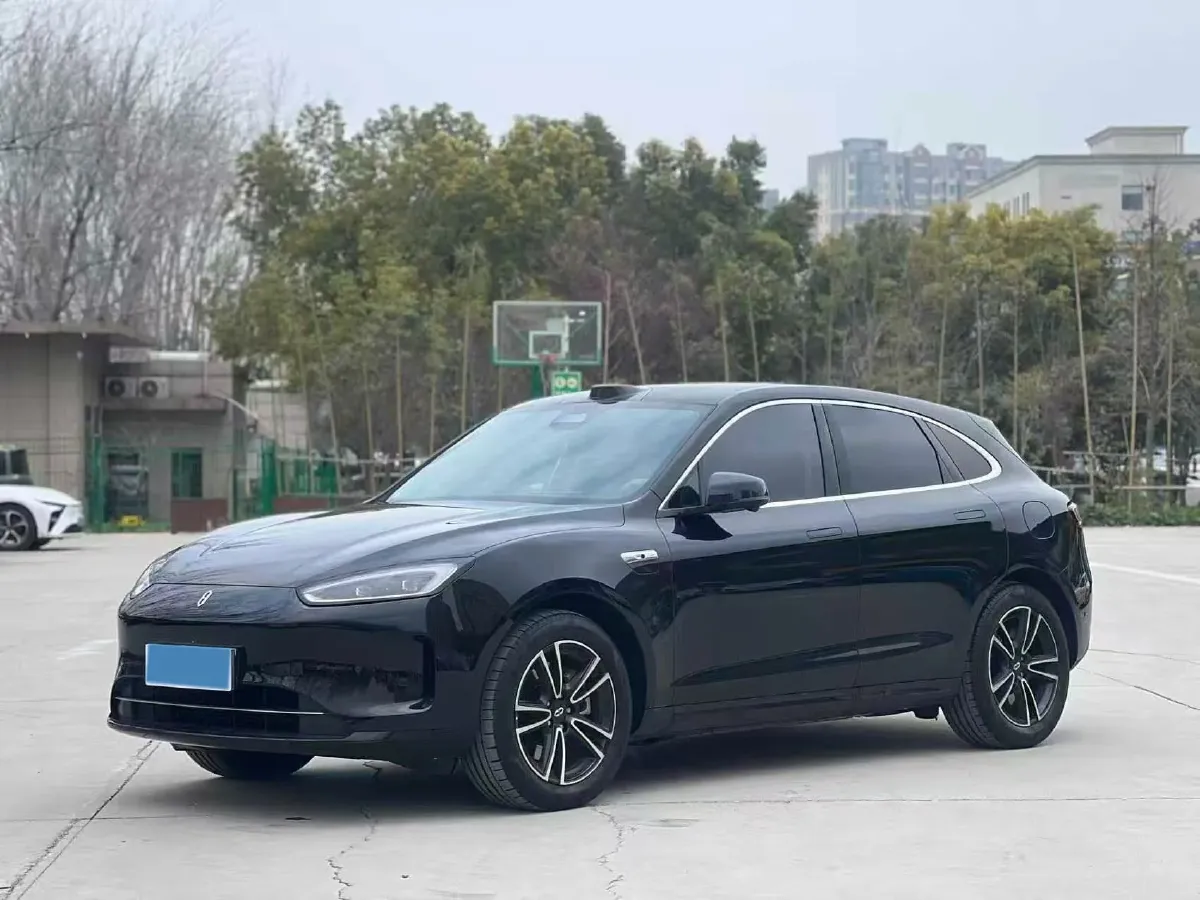 2024 AITO AITO M5 1.5T 152HP L4 REEV 42KWH,autocango,china used car exporter,china ev exporter,chinese used car exporter,chinese used ev exporter