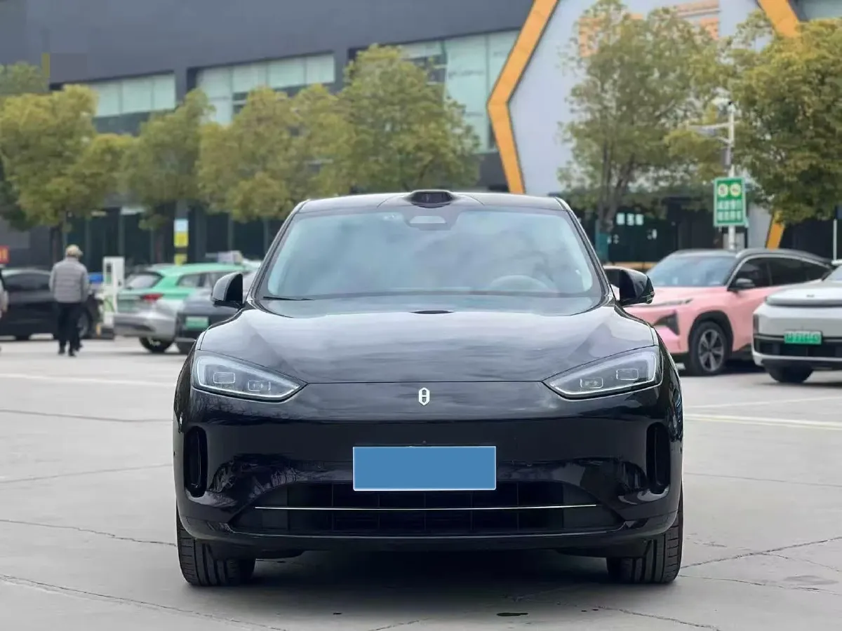 2024 AITO AITO M5 1.5T 152HP L4 REEV 42KWH,autocango,china used car exporter,china ev exporter,chinese used car exporter,chinese used ev exporter