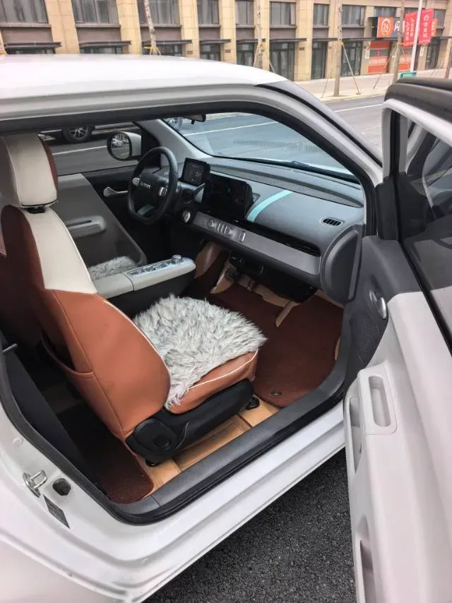 2025 LingBox BOX BEV 19.2KWH,autocango,china used car exporter,china ev exporter,chinese used car exporter,chinese used ev exporter