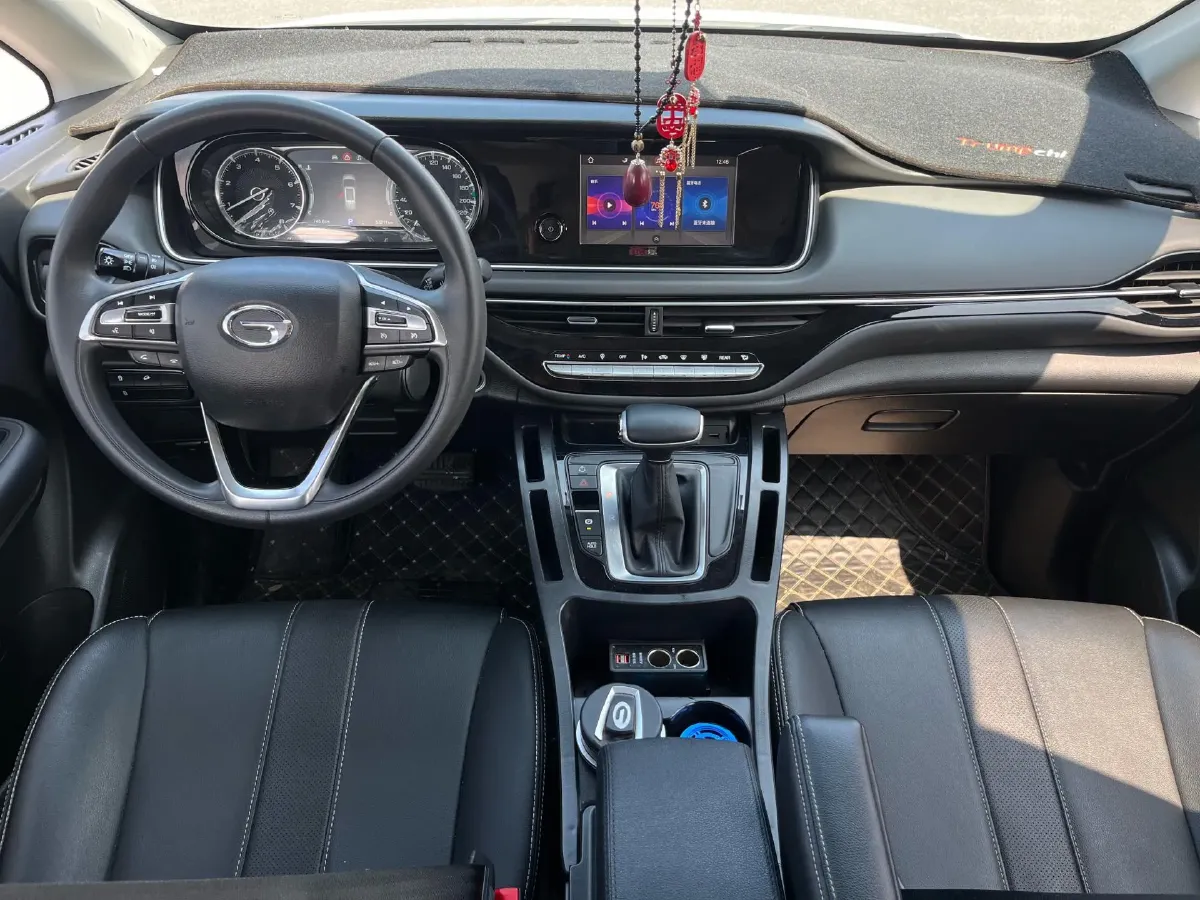 2021 GAC Trumpchi M6 1.5T 169HP L4 7DCT,autocango,china used car exporter,china ev exporter,chinese used car exporter,chinese used ev exporter