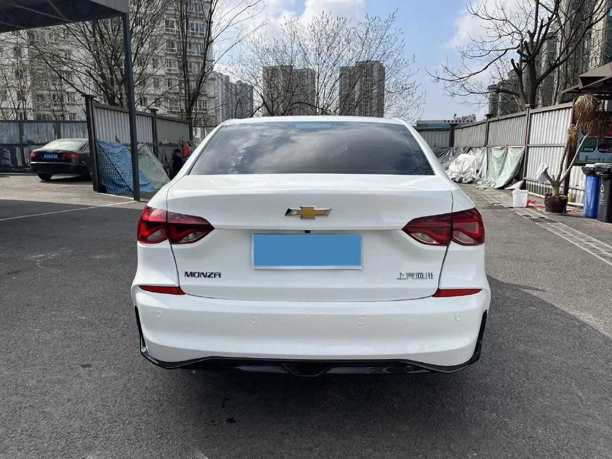 2023 Chevrolet Monza 1.5L 113HP L4 6DCT,autocango,china used car exporter,china ev exporter,chinese used car exporter,chinese used ev exporter