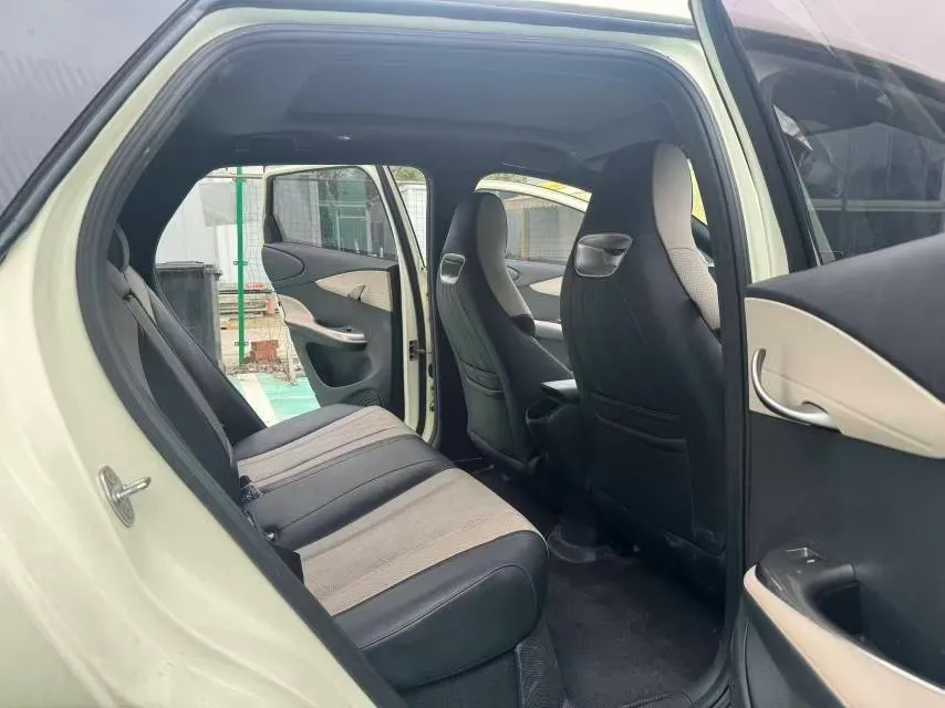 2023 BYD Dolphin BEV 44.928KWH,autocango,china used car exporter,china ev exporter,chinese used car exporter,chinese used ev exporter