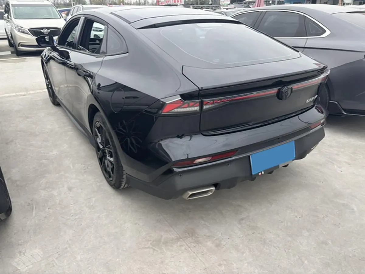 2024 ChangAn UNI-V 1.5T 188HP L4 7DCT,autocango,china used car exporter,china ev exporter,chinese used car exporter,chinese used ev exporter