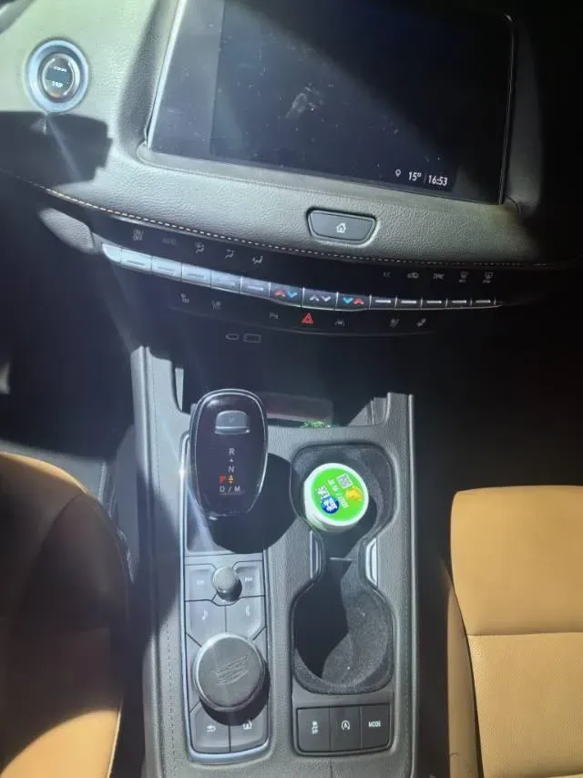 2022 Cadillac XT4 2.0T 237HP L4 9AT,autocango,china used car exporter,china ev exporter,chinese used car exporter,chinese used ev exporter