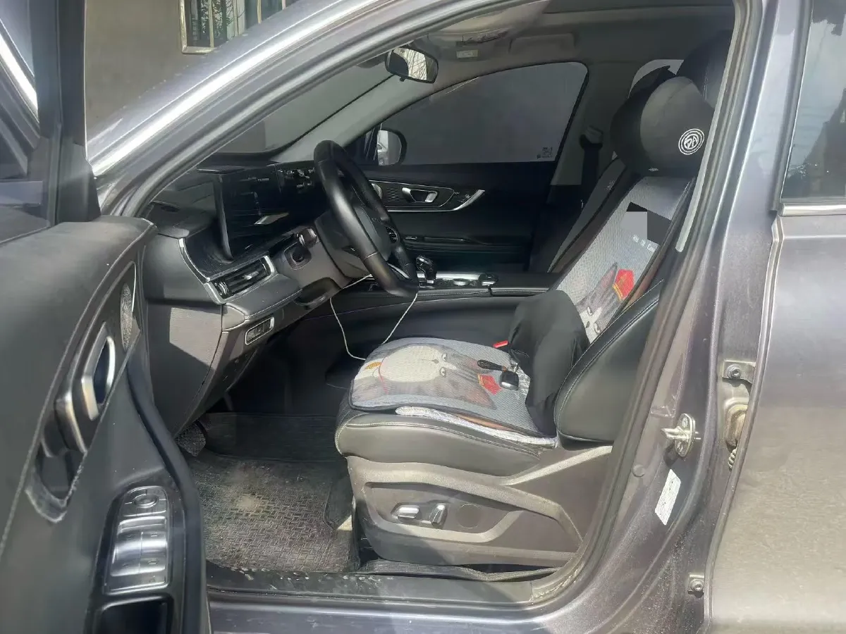 2023 Chery Tiggo 7 Plus 1.6T 197HP L4 7DCT,autocango,china used car exporter,china ev exporter,chinese used car exporter,chinese used ev exporter