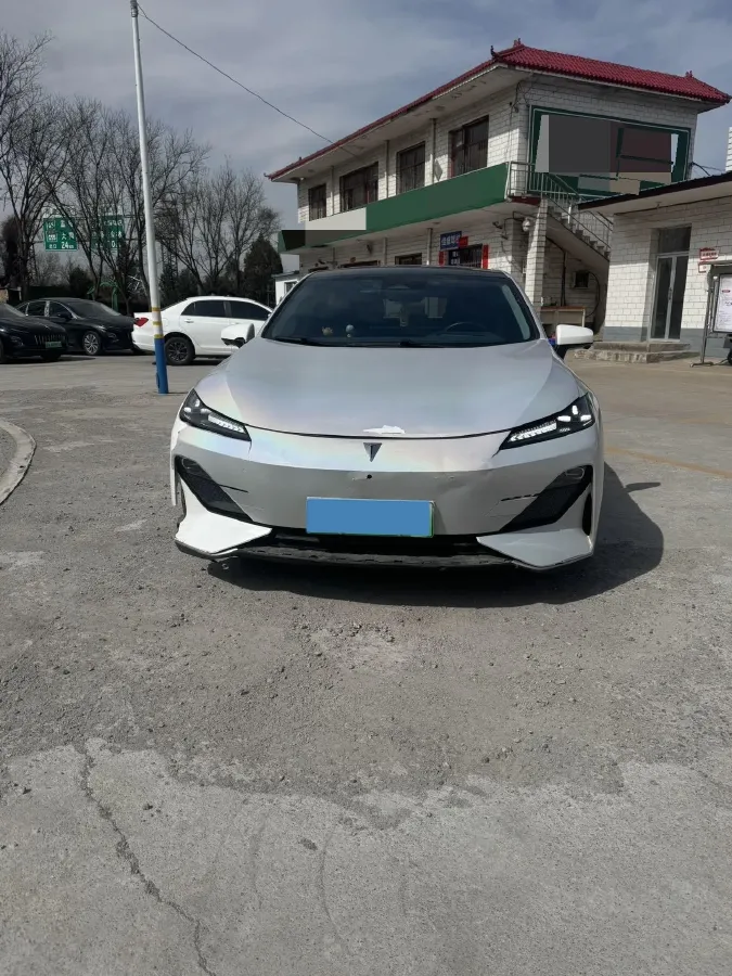 2022 DongFeng Forthing LingZhi EV BEV 68.4KWH,autocango,china used car exporter,china ev exporter,chinese used car exporter,chinese used ev exporter