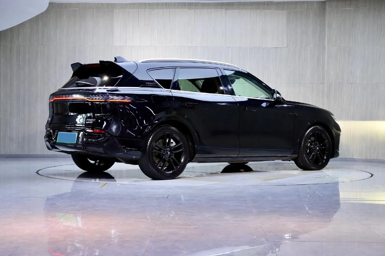 2024 Voyah FREE 1.5T 150HP L4 REEV 39.2KWH,autocango,china used car exporter,china ev exporter,chinese used car exporter,chinese used ev exporter