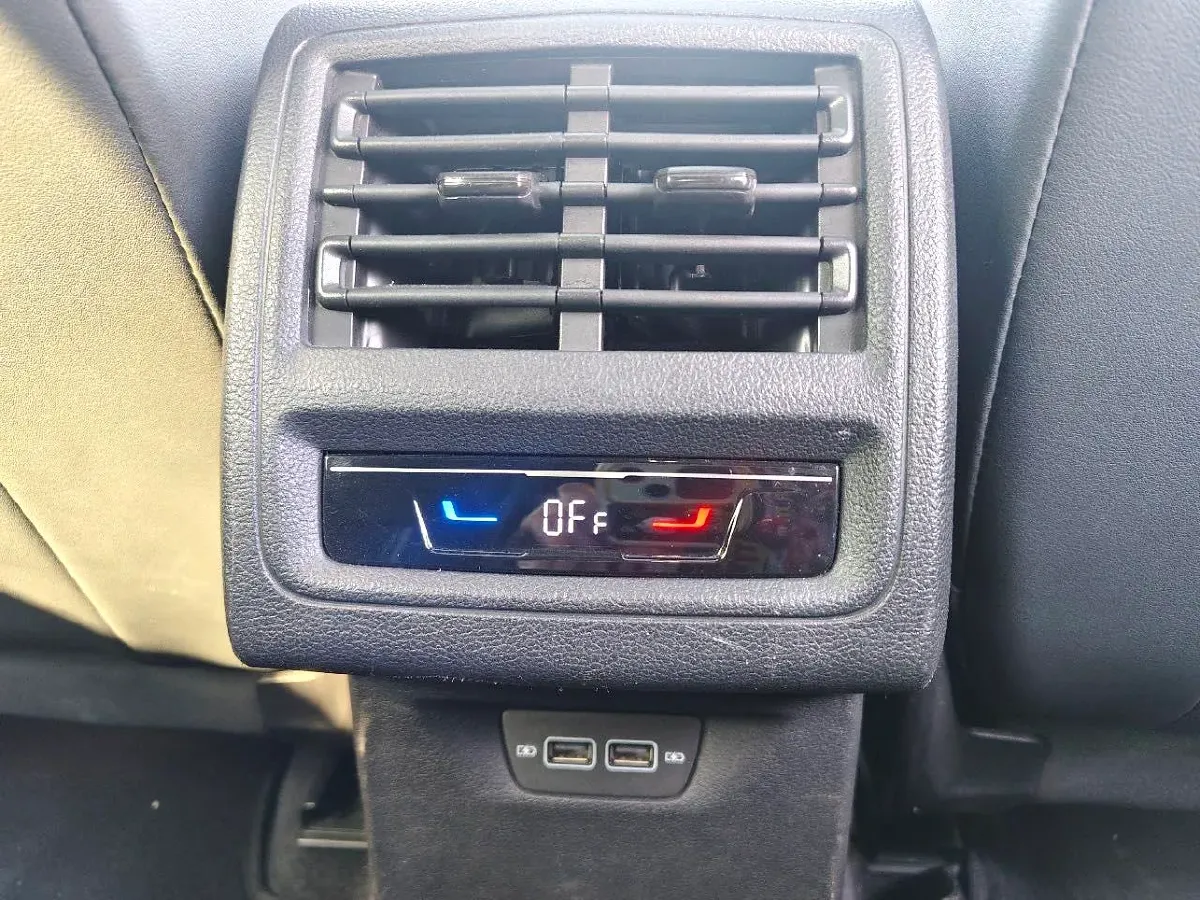 2021 Volkswagen Golf 1.4T 150HP L4 7DCT,autocango,china used car exporter,china ev exporter,chinese used car exporter,chinese used ev exporter