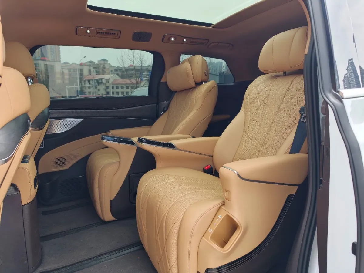 2025 Denza D9 1.5T 156HP L4 E-CVT PHEV 40KWH,autocango,china used car exporter,china ev exporter,chinese used car exporter,chinese used ev exporter