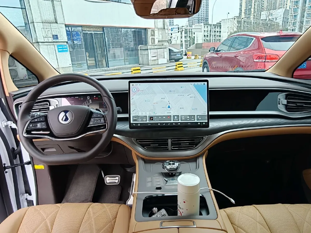 2025 Denza D9 1.5T 156HP L4 E-CVT PHEV 40KWH,autocango,china used car exporter,china ev exporter,chinese used car exporter,chinese used ev exporter