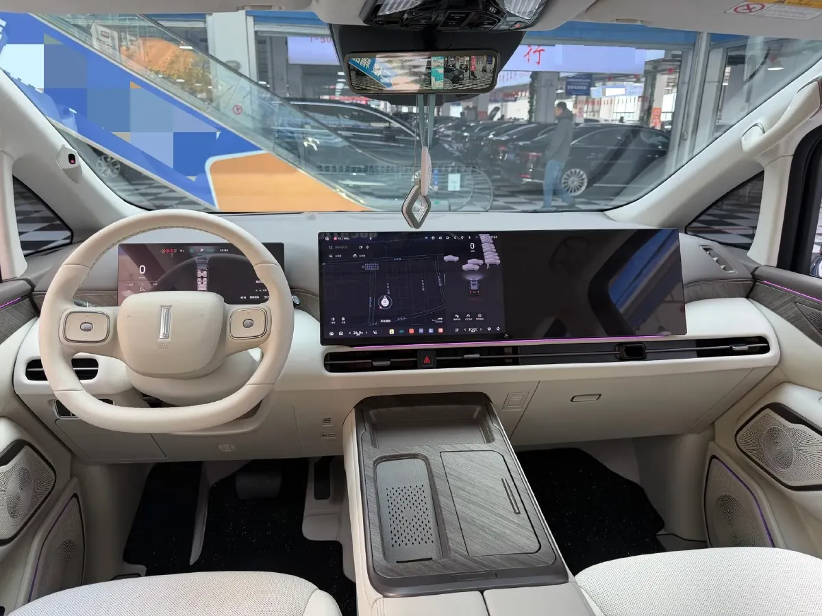 2025 WEY HighMountain 1.5T 170HP L4 4DHT PHEV,autocango,china used car exporter,china ev exporter,chinese used car exporter,chinese used ev exporter