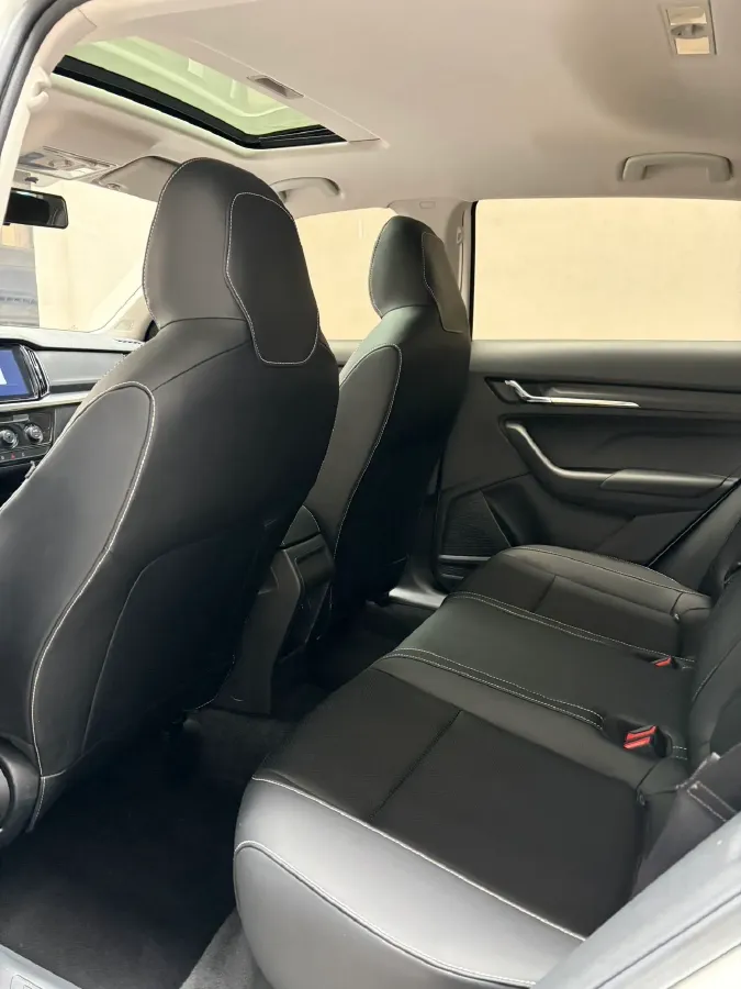 2023 Skoda Kamiq 1.5L 109HP L4 6AT,autocango,china used car exporter,china ev exporter,chinese used car exporter,chinese used ev exporter