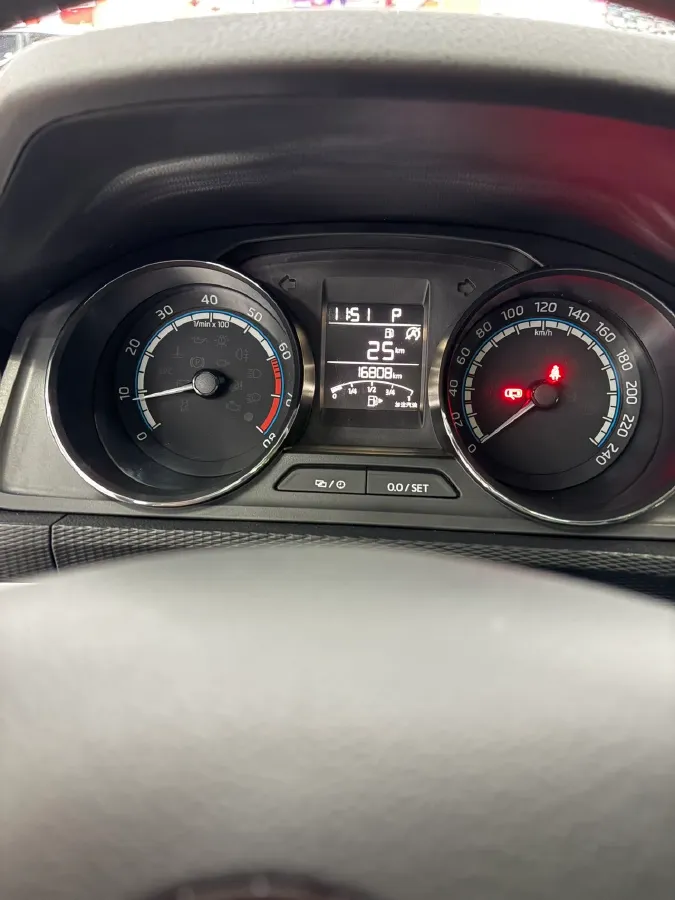 2023 Skoda Kamiq 1.5L 109HP L4 6AT,autocango,china used car exporter,china ev exporter,chinese used car exporter,chinese used ev exporter