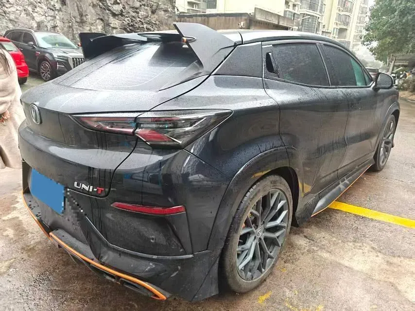 2022 ChangAn UNI-T 2.0T 233HP L4 8AT,autocango,china used car exporter,china ev exporter,chinese used car exporter,chinese used ev exporter