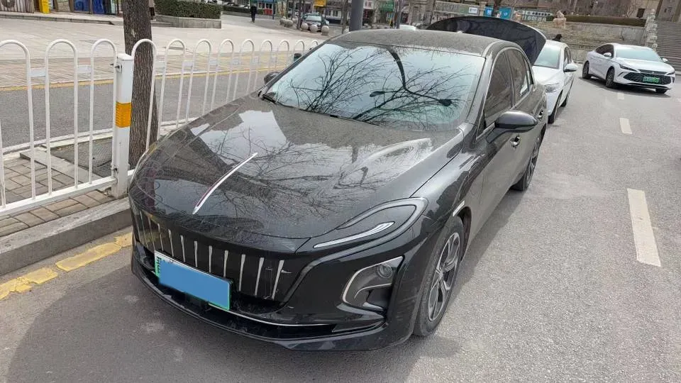 2023 HongQi E-QM5 BEV 82KWH,autocango,china used car exporter,china ev exporter,chinese used car exporter,chinese used ev exporter