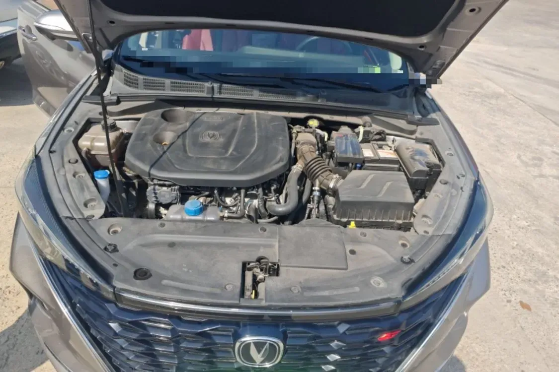 2021 ChangAn Eado 1.4T 160HP L4 7DCT,autocango,china used car exporter,china ev exporter,chinese used car exporter,chinese used ev exporter