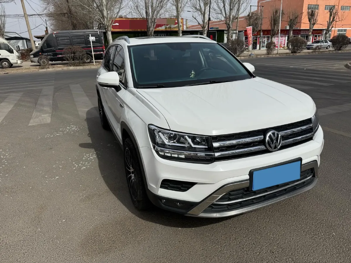 2021 Volkswagen Tharu 1.4T 150HP L4 7DCT,autocango,china used car exporter,china ev exporter,chinese used car exporter,chinese used ev exporter