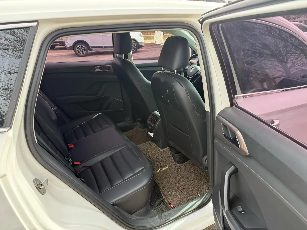 2021 Volkswagen Tharu 1.4T 150HP L4 7DCT,autocango,china used car exporter,china ev exporter,chinese used car exporter,chinese used ev exporter