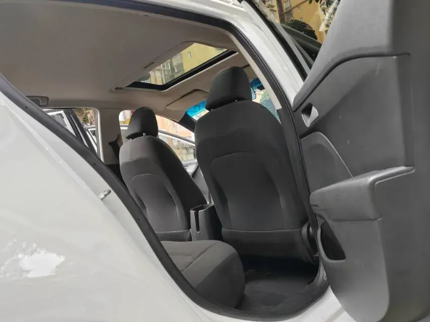 2019 Chevrolet Cavalier 1.5L 113HP L4 6AT,autocango,china used car exporter,china ev exporter,chinese used car exporter,chinese used ev exporter