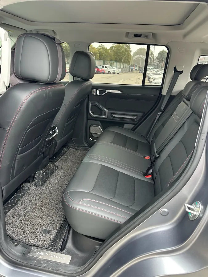 2024 Jetour ShanHai TravellerC-DM 1.5T 156HP L4 3DHT PHEV 43.24KWH,autocango,china used car exporter,china ev exporter,chinese used car exporter,chinese used ev exporter