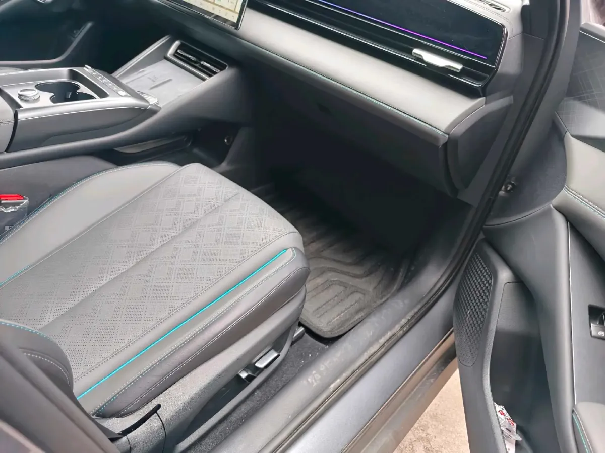 2025 BYD QinL BEV,autocango,china used car exporter,china ev exporter,chinese used car exporter,chinese used ev exporter