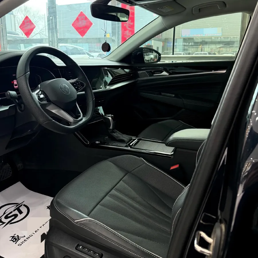 2024 Volkswagen Passat 2.0T 186HP L4 7DCT,autocango,china used car exporter,china ev exporter,chinese used car exporter,chinese used ev exporter