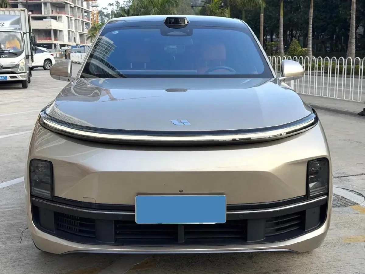2022 Li L9 Range Extended 154HP REEV 42.6KWH,autocango,china used car exporter,china ev exporter,chinese used car exporter,chinese used ev exporter