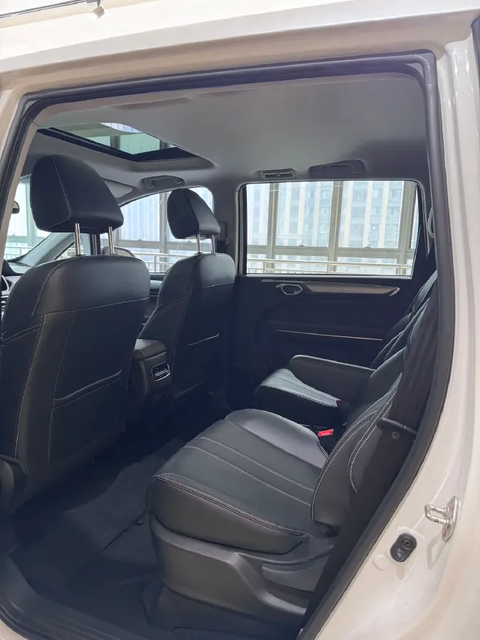 2023 GAC Trumpchi M6 1.5T 177HP L4 7DCT,autocango,china used car exporter,china ev exporter,chinese used car exporter,chinese used ev exporter