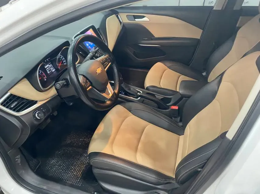 2020 Chevrolet Monza 1.5L 113HP L4 6AT,autocango,china used car exporter,china ev exporter,chinese used car exporter,chinese used ev exporter