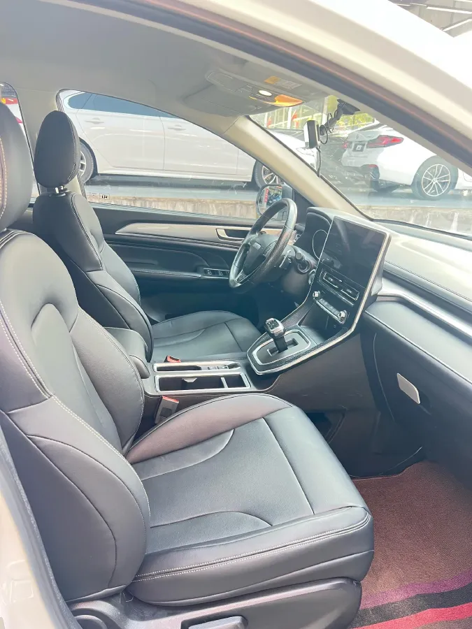 2021 Haval M6 1.5T 150HP L4 7DCT,autocango,china used car exporter,china ev exporter,chinese used car exporter,chinese used ev exporter