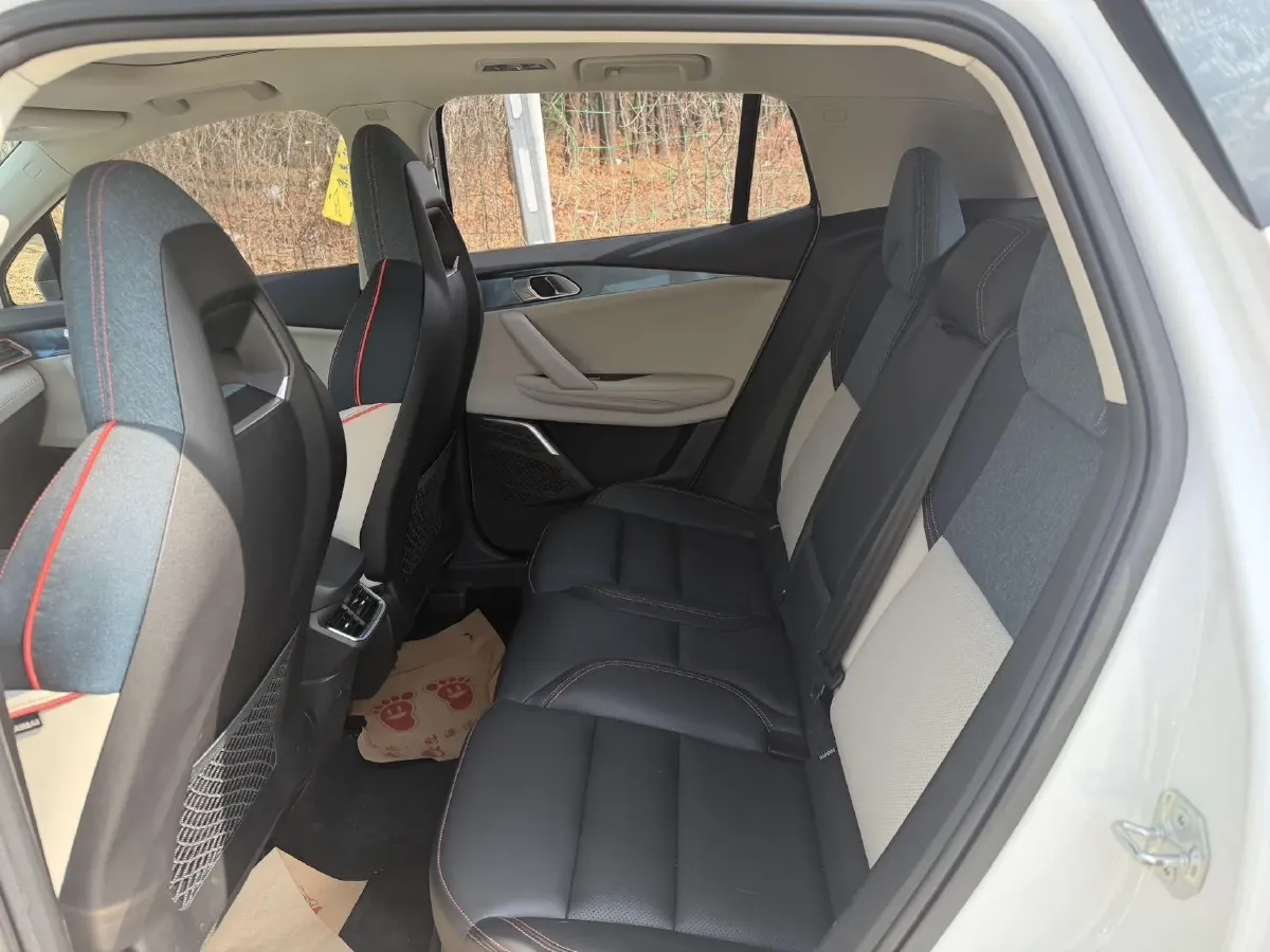 2020 LYNK&CO 06 1.5T 177HP L3 7DCT,autocango,china used car exporter,china ev exporter,chinese used car exporter,chinese used ev exporter