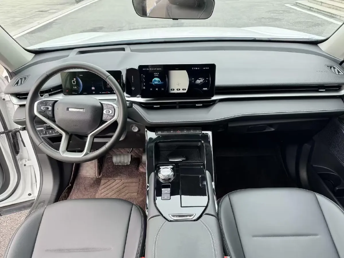 2022 Haval H6 1.5T 184HP L4 7DCT,autocango,china used car exporter,china ev exporter,chinese used car exporter,chinese used ev exporter