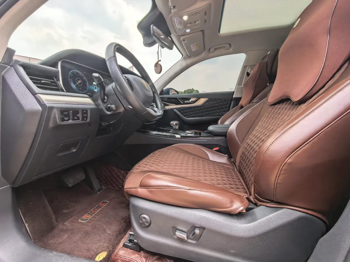 2022 HongQi HS5 2.0T 224HP L4 6AT,autocango,china used car exporter,china ev exporter,chinese used car exporter,chinese used ev exporter