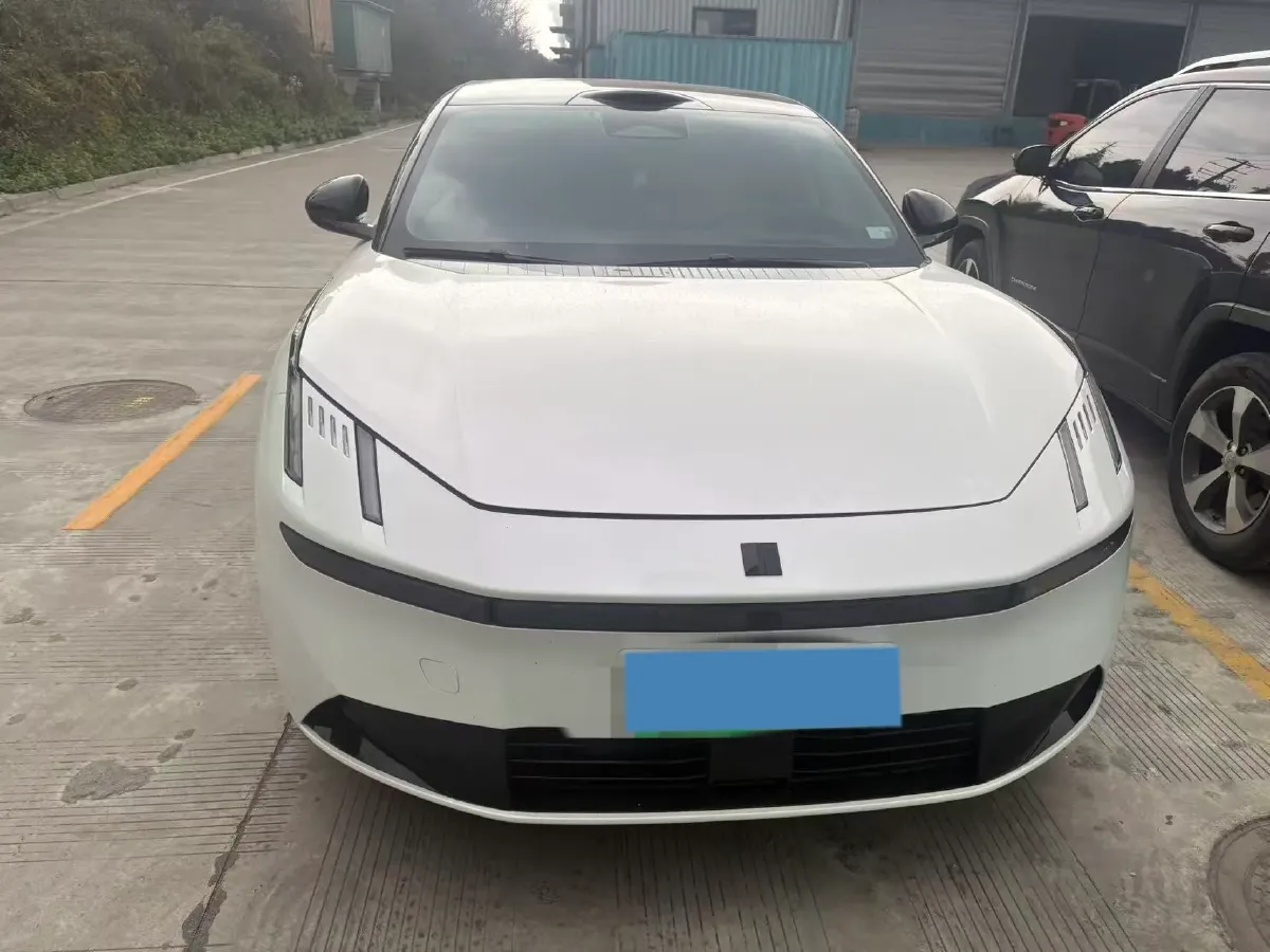 2025 LYNK&CO 10 EM-P 1.5T 163HP L4 3DHT PHEV,autocango,china used car exporter,china ev exporter,chinese used car exporter,chinese used ev exporter