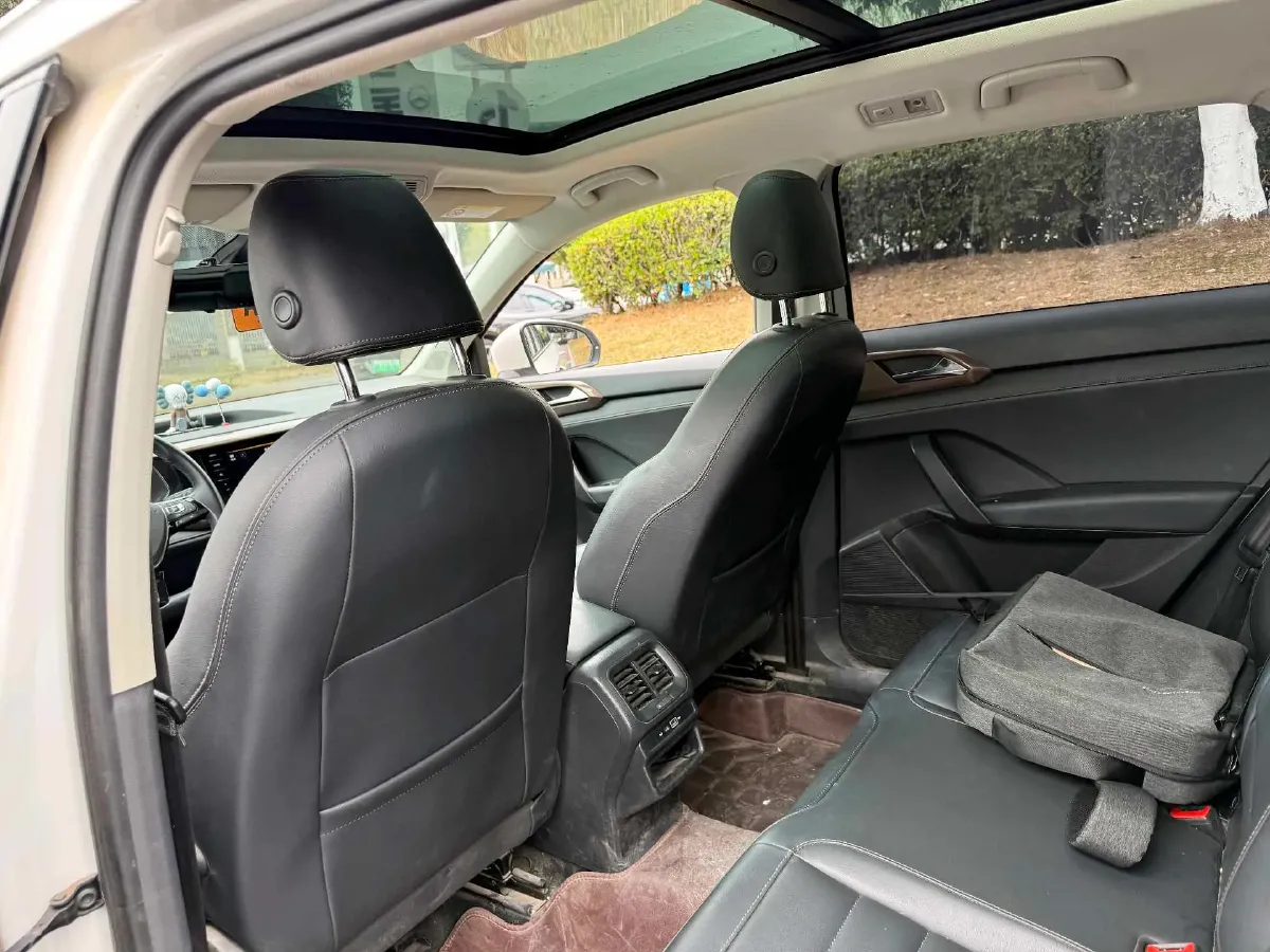 2020 Volkswagen Tharu 1.4T 150HP L4 7DCT,autocango,china used car exporter,china ev exporter,chinese used car exporter,chinese used ev exporter