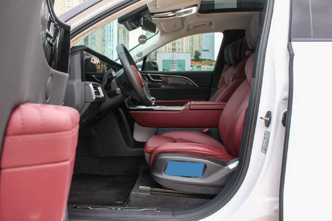 2022 HongQi E-HS9 BEV 120KWH,autocango,china used car exporter,china ev exporter,chinese used car exporter,chinese used ev exporter