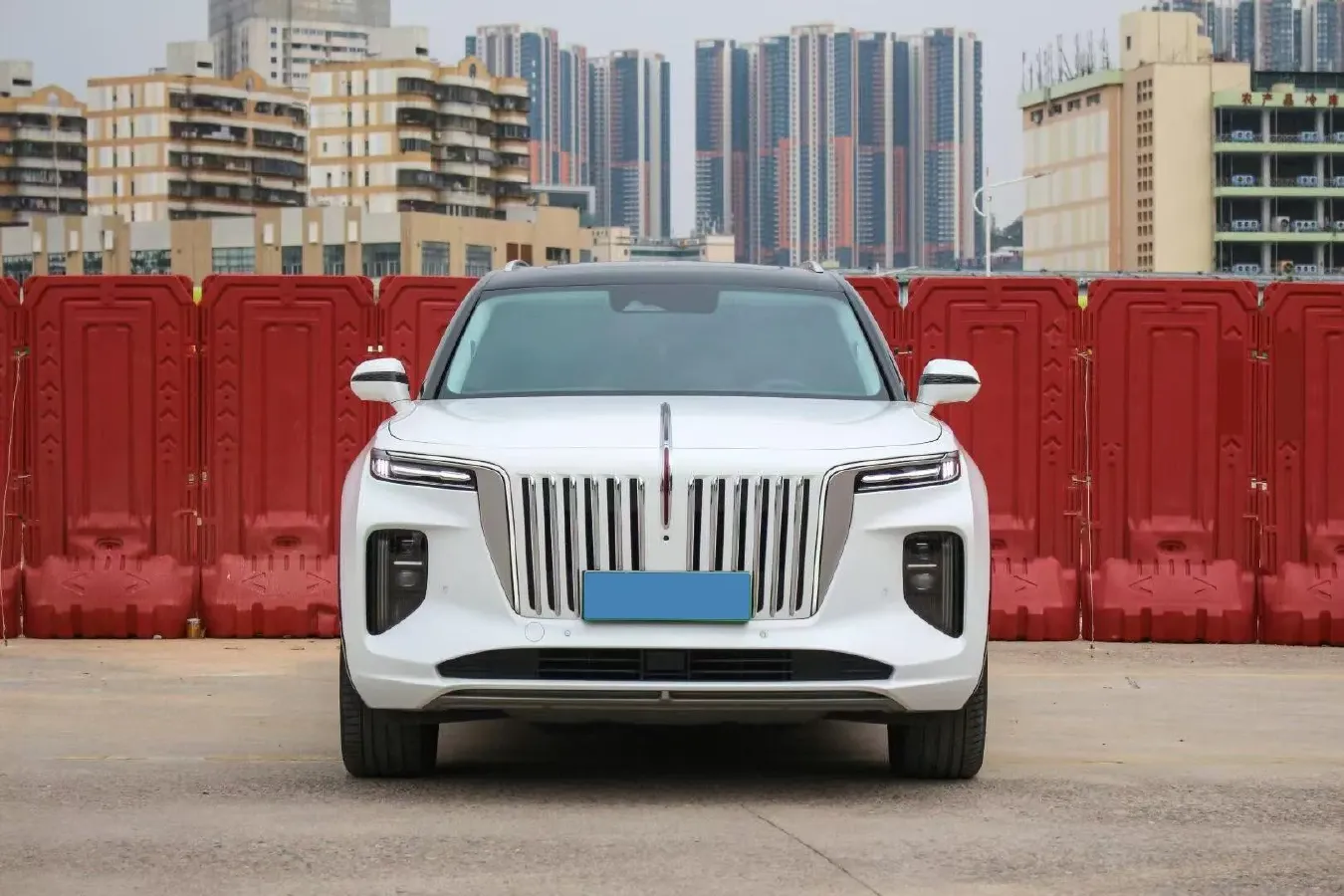 2022 HongQi E-HS9 BEV 120KWH,autocango,china used car exporter,china ev exporter,chinese used car exporter,chinese used ev exporter